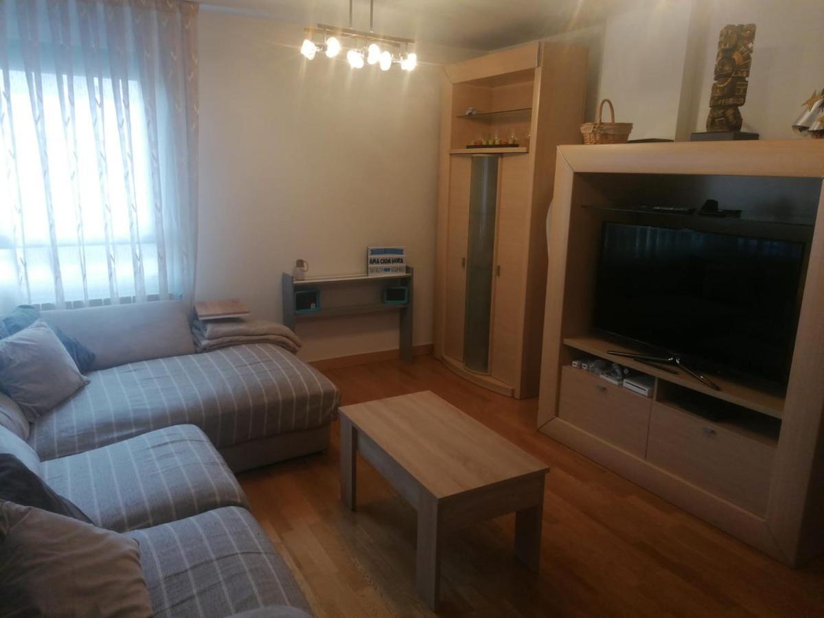 Apartamento Praga Vitoria-Gasteiz Exteriér fotografie