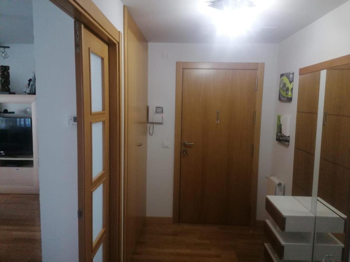 Apartamento Praga Vitoria-Gasteiz Exteriér fotografie