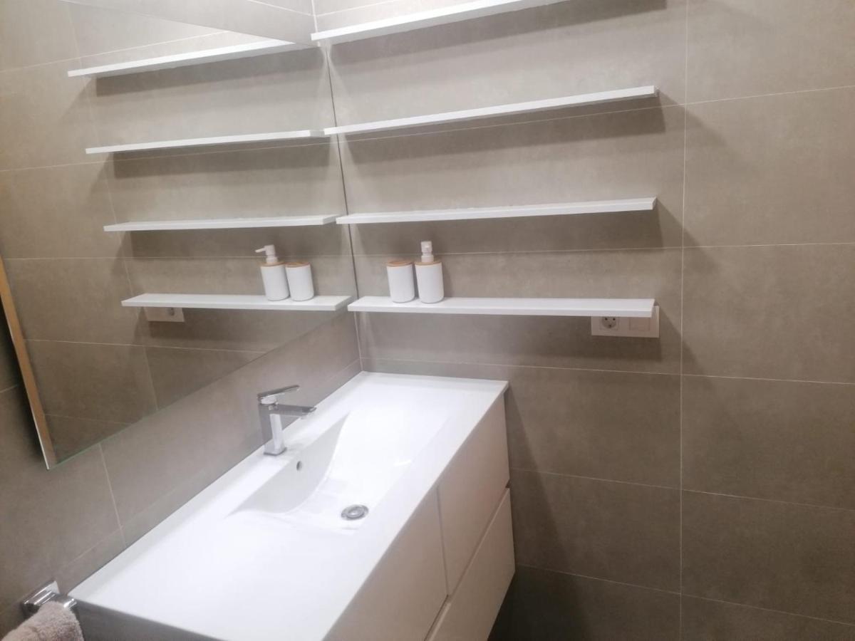Apartamento Praga Vitoria-Gasteiz Exteriér fotografie